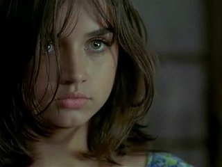 Ana de Armas en Brand-new Crunch at one's best (también conocido como Una rosa de Francia)