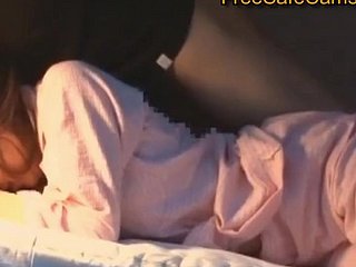 giocherellona barare giapponese mentre dorme fidanzata