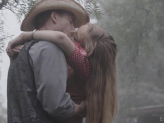 Открытый весело в лесу с пропитанной пизду Тощий Infant в