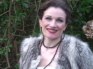 Elegant Lady Vanessa Has Prick In Anus