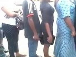 बिगाड़ने एक महिला के पीछे के खिलाफ अपनी सीधा डिक प्रेस