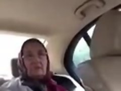 yasli teyze سكين، القريبتين kalkarken sikecen diyor