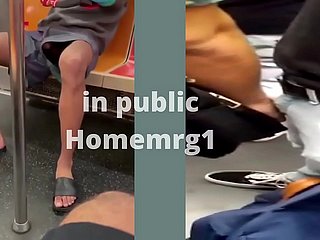 Metrobus público unconcerned de homemrg1