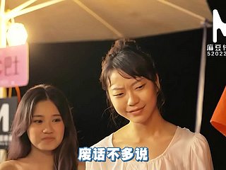 国产/mtvq6-ep2麻豆麻豆麻豆恋爱巴士-002/免费观看观看