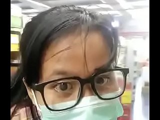 Lactating milf flashes chunky titts in grocery store.