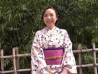 결혼 한 Nadeshiko 훈련- 사랑과 불쾌한 결혼