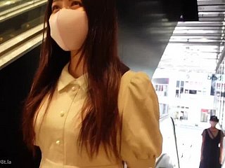 Sekolah creampie ~ kecantikan dengan topeng