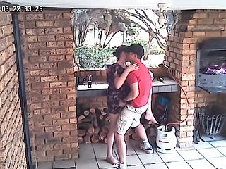 Spycam: CC TV Aumentador Aumentador Casal fodendo na varanda da frente da Reserva Natural