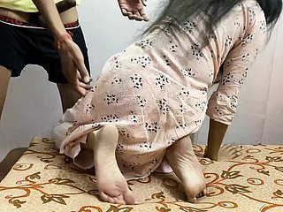 Slimgirl Bhabi Cheat Ehemann Porno Sheet mit klarem Audio Desifilmy45