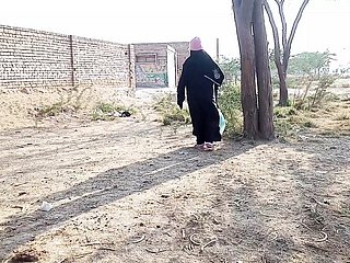 Pakistani Randi Girl exceeding Aiming