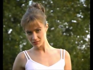 Yulia Tikhomirova - Approve To en la URSS (broma)