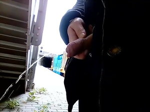 Kocalos - Pissing di stesen
