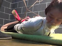 مشرق کے راز؟ Mitsuko کسی بھی بتا سکتے!