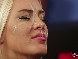 Louisa przyjmuje twarzy + za kulisami