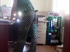 hidden cam im Büro Sekretärin,