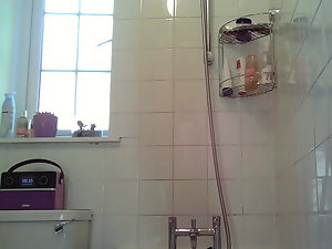 ห้องอาบน้ำฝักบัวเพื่อน
