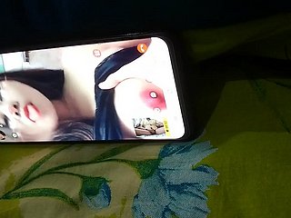 Blinkender indischer Desi-Schwanz für chinesisches Cam-Girl