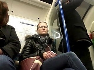 Kobiety są pervs też. -Musisz zobaczyć-