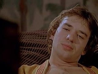 الحسناوات د أون سوار (1976)