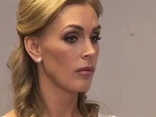 الأمين ناضجة يغوي فتاة ... F70