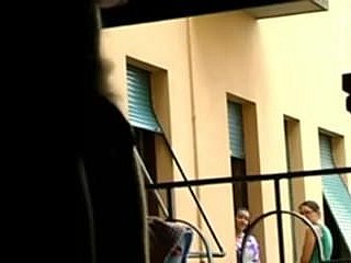 Jendela Dickflash untuk 2 Tetangga Gadis Ekshibisionis 2