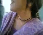 colagem alegre rainha pashto