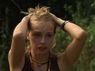 白人女性とアフリカの戦士ロマンス