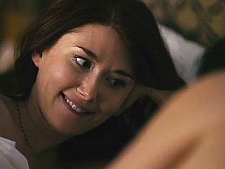 Lauren Lee Smith, Jewel Staite - ... Orgy in een kleine stad