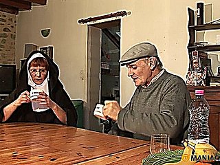 Papy Voyeur Eski Rahibe Zoranal Dp Nonne B