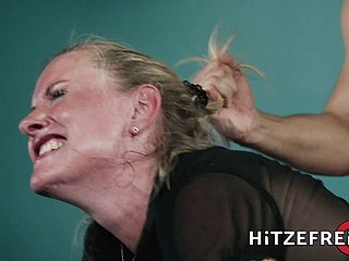 Hitzefrei Light-complexioned German Milf Fucks A Yo