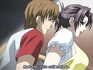 Bela Anime de MILF Obtém 2 Cocks a chupar e foda - Hentai Threesome