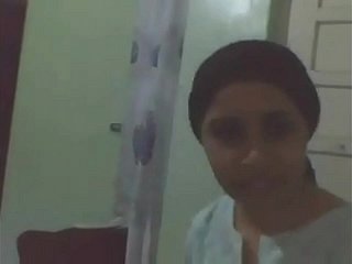 مشاهدةزوجتيالفاسقةهيركوبالديكالجيران！