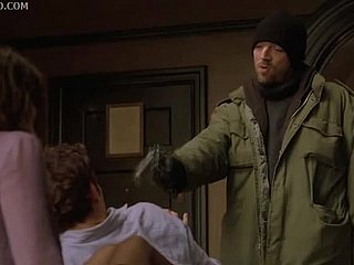 Armado Thief quer abusar O Hot Celeb Jennifer Aniston